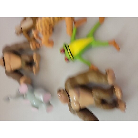 Rainforest Cafe Gorilla Ape Monkey Tiger elephant frog etc... figures toy lot - Picture 6 of 7